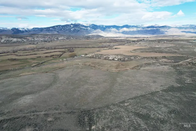 $1,990,000 | 536 Lemhi Road, Salmon, ID 83467