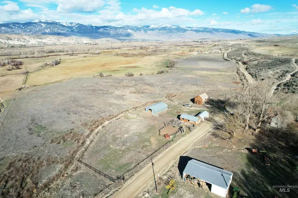 $1,990,000 | 536 Lemhi Road, Salmon, ID 83467