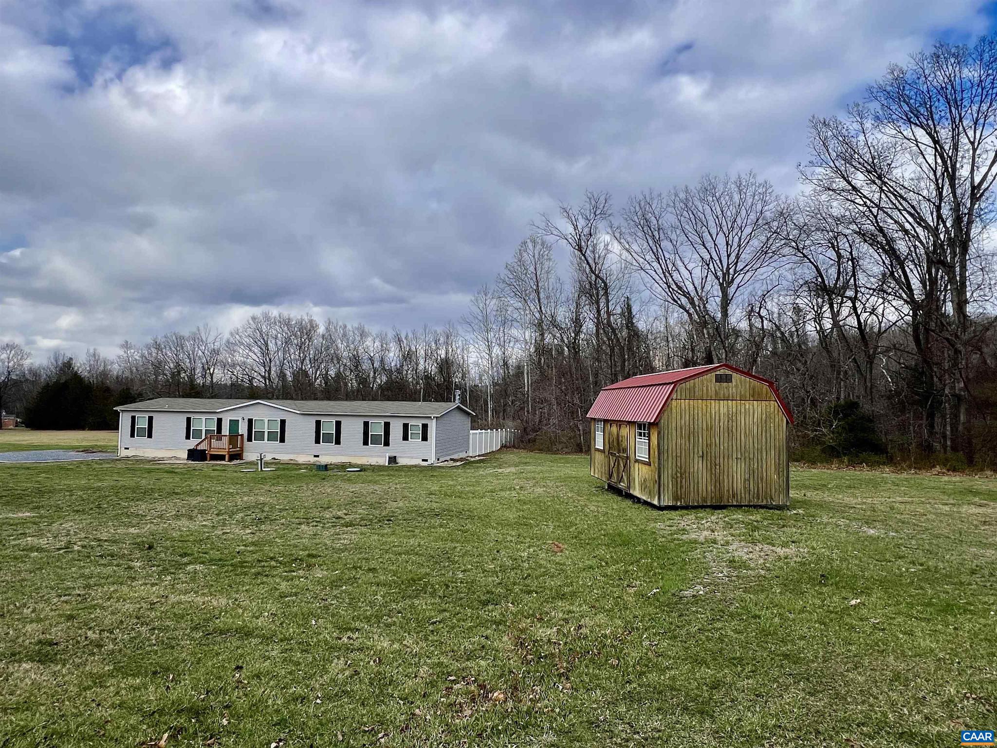408 Sandy Ridge Road Waynesboro, VA 22980 - Photo 4 of 19