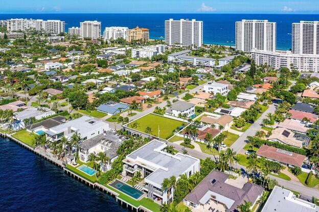 700 Malaga Drive Boca Raton, FL 33432 - Photo 3 of 7 Picture3-3 William Bolton