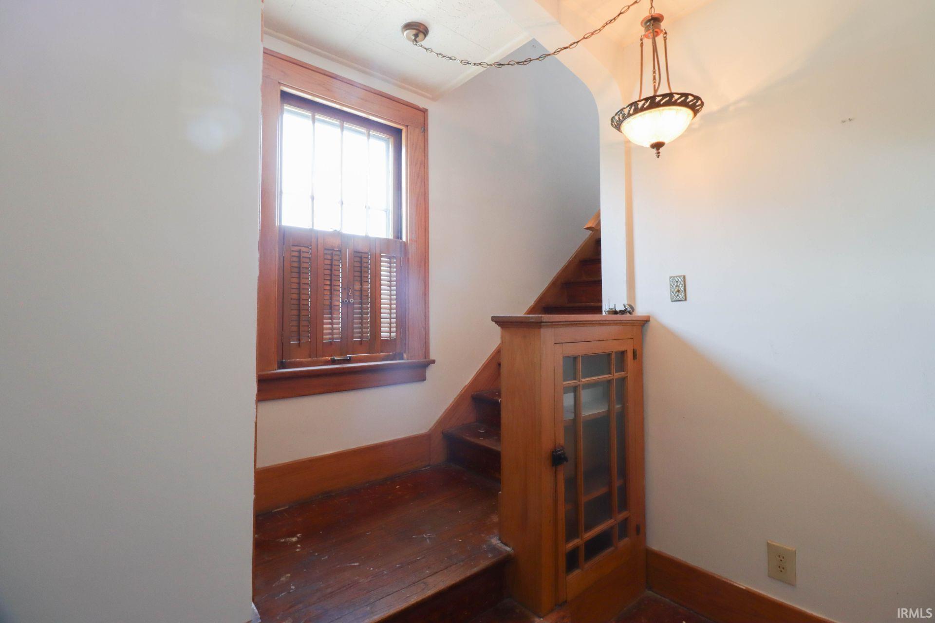 2418 Crescent Avenue, Unit 2 Fort Wayne, IN 46805 - Photo 3 of 10
