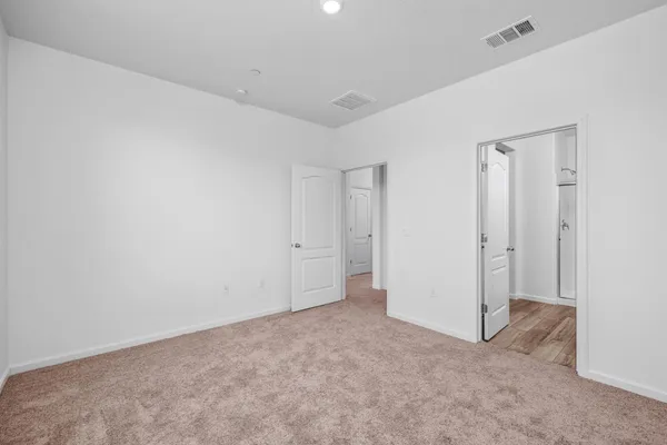 $471,900 | 5848 Hook Farm Way, Linda, CA 95901