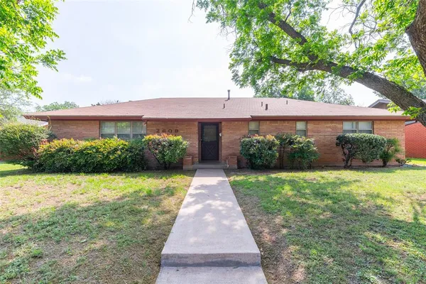 $4,500 | 2609 Madison Avenue, Abilene, TX 79601