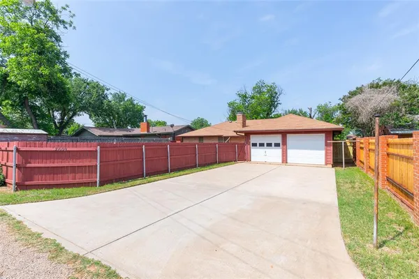 $4,500 | 2609 Madison Avenue, Abilene, TX 79601