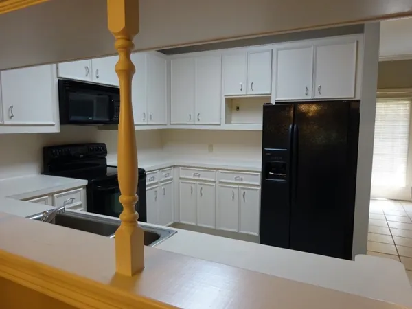 $1,455 | 2420 Stone Hollow Drive, Brenham, TX 77833