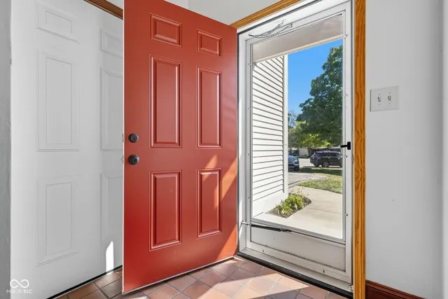 $245,000 | 44 Dominion Drive, Zionsville, IN 46077