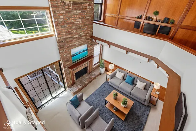 $245,000 | 44 Dominion Drive, Zionsville, IN 46077