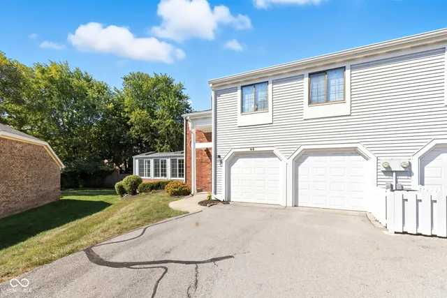 $245,000 | 44 Dominion Drive, Zionsville, IN 46077