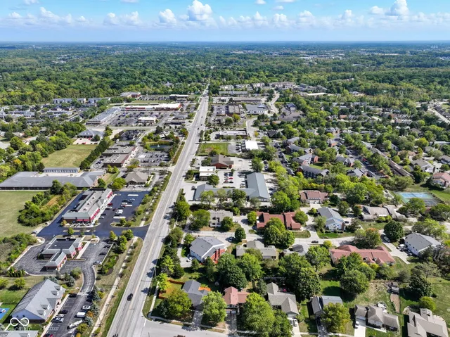 $245,000 | 44 Dominion Drive, Zionsville, IN 46077