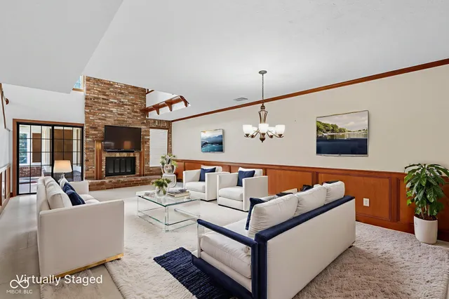 $245,000 | 44 Dominion Drive, Zionsville, IN 46077