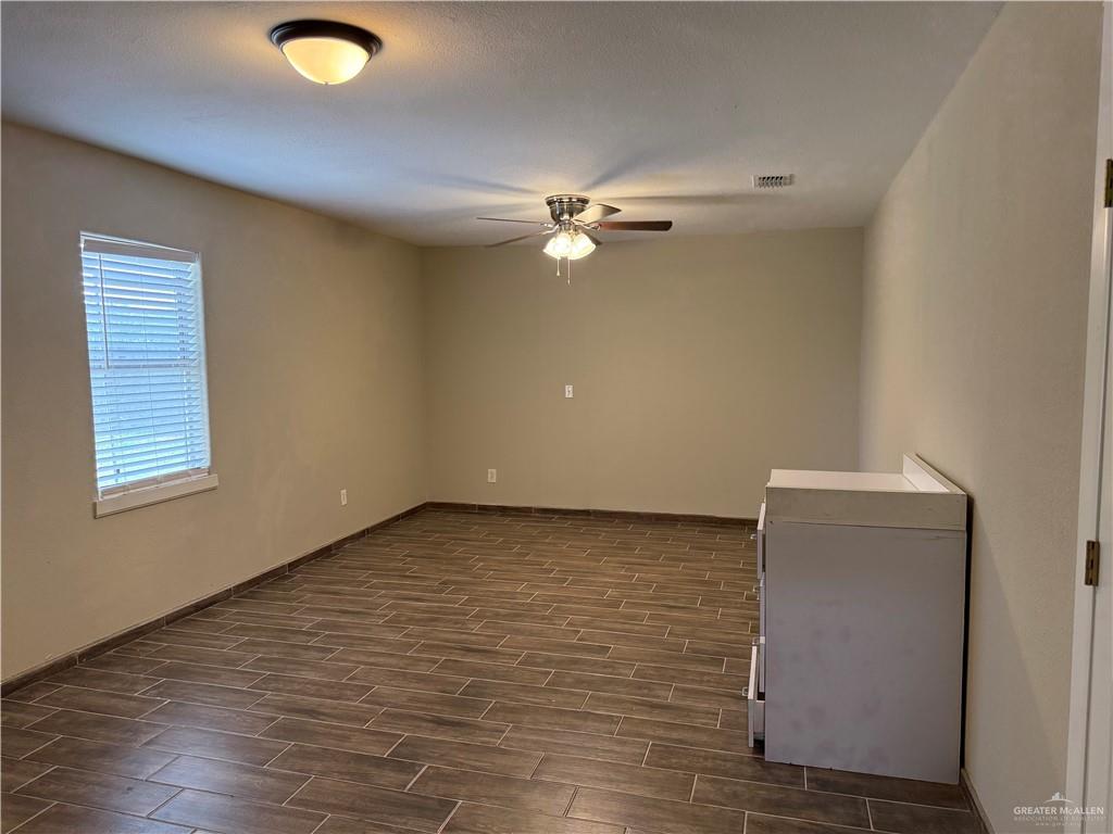 1931 West Owassa Road Edinburg, TX 78539 - Photo 7 of 14