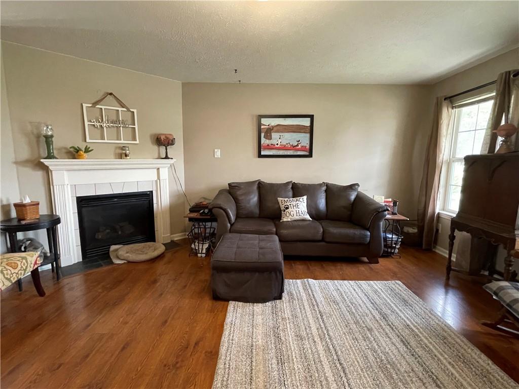 1446 Monitor Way Indianapolis, IN 46234 - Photo 4 of 20