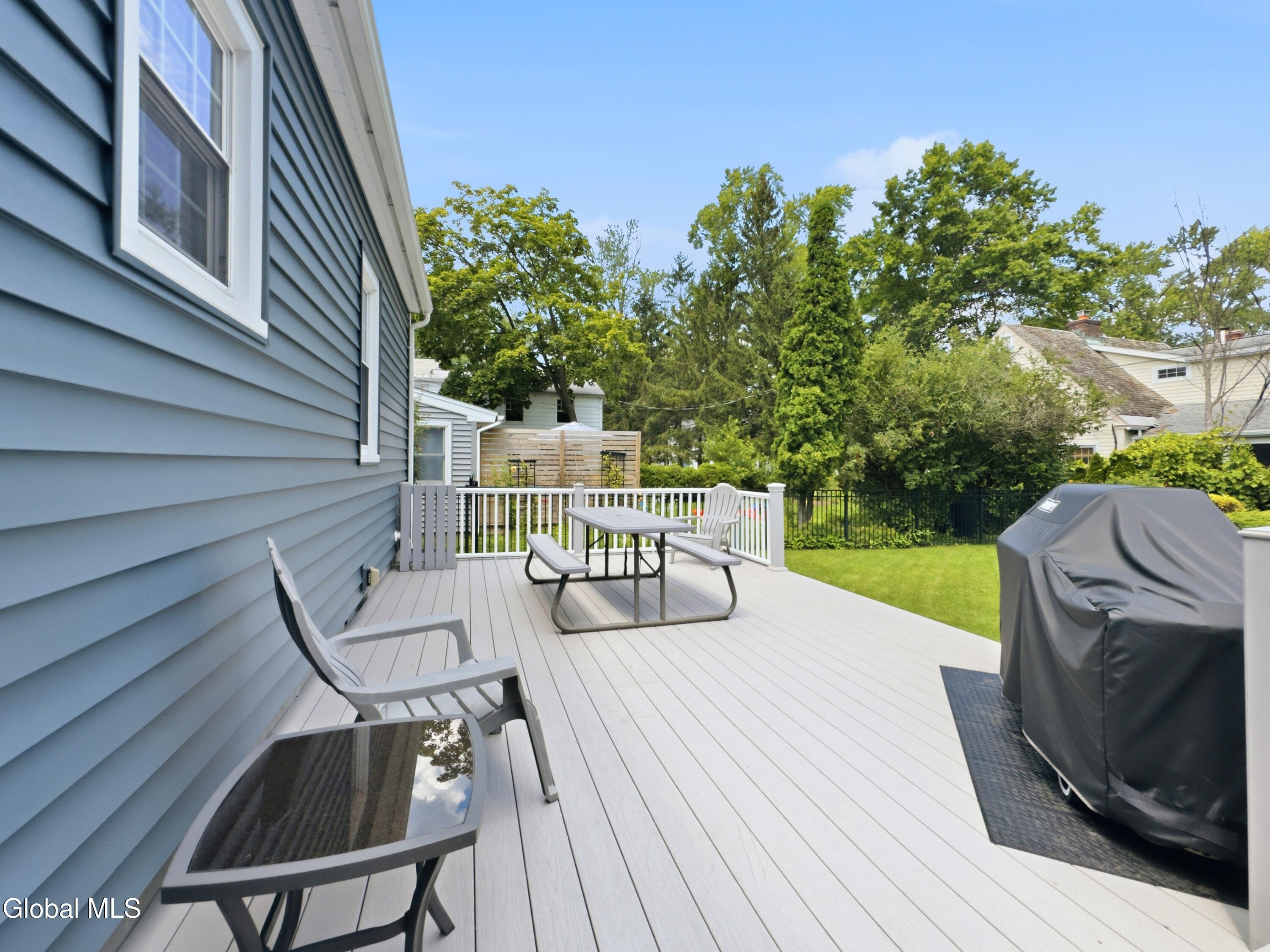2313 Barcelona Road Niskayuna, NY 12309 - Photo 46 of 50 IMG_4208