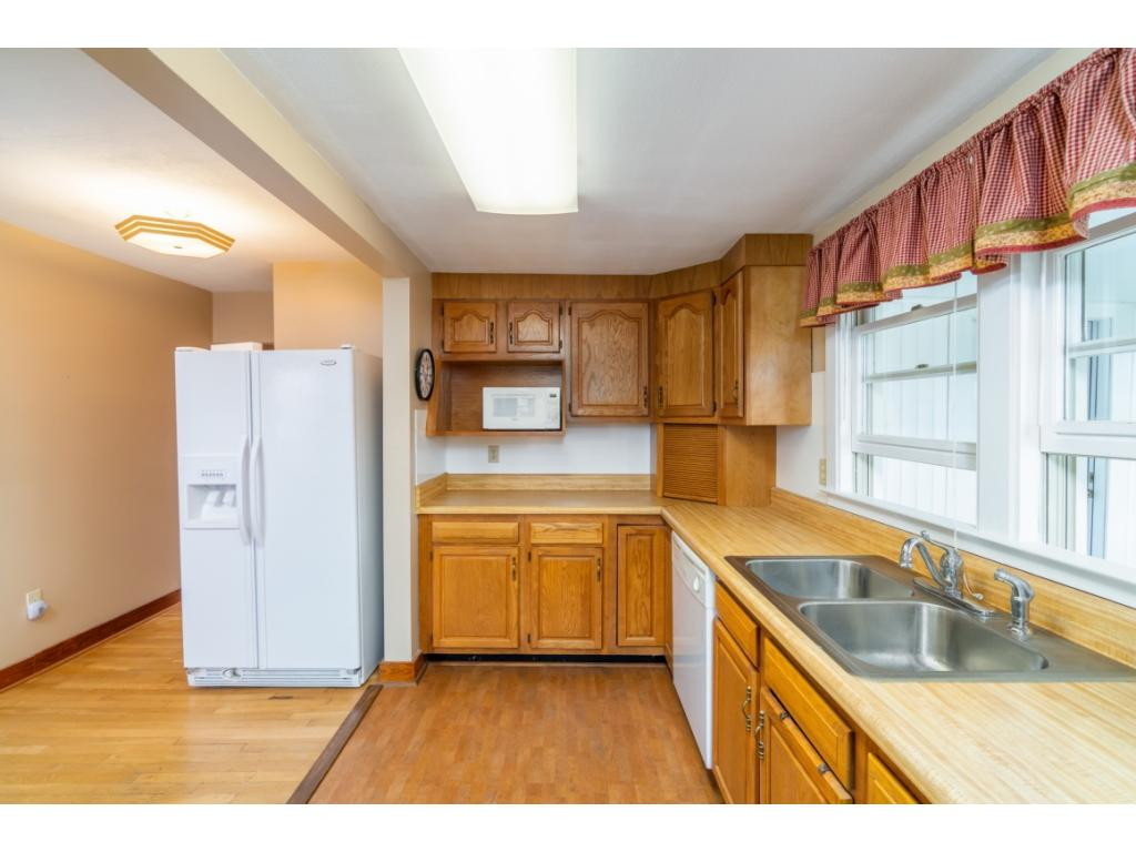 219 Old Stage Road Gray, TN 37615 - Photo 13 of 27 Photo 13