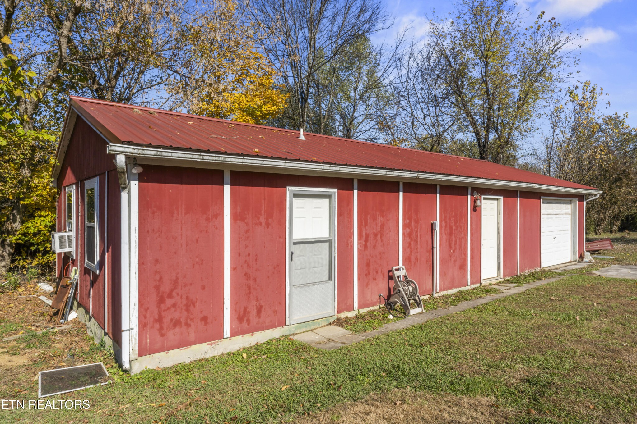 3856 Niles Ferry Road Greenback, TN 37742 - Photo 33 of 44 Gallery Image 33