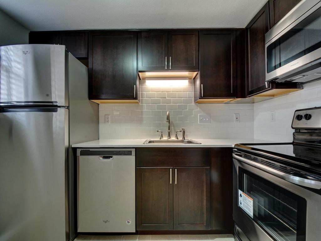 2500 Burleson Road, Unit 609 Austin, TX 78741 - Photo 2 of 23