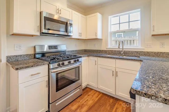 $329,000 | 1106 Lynwood Forest Road, Arden, NC 28704