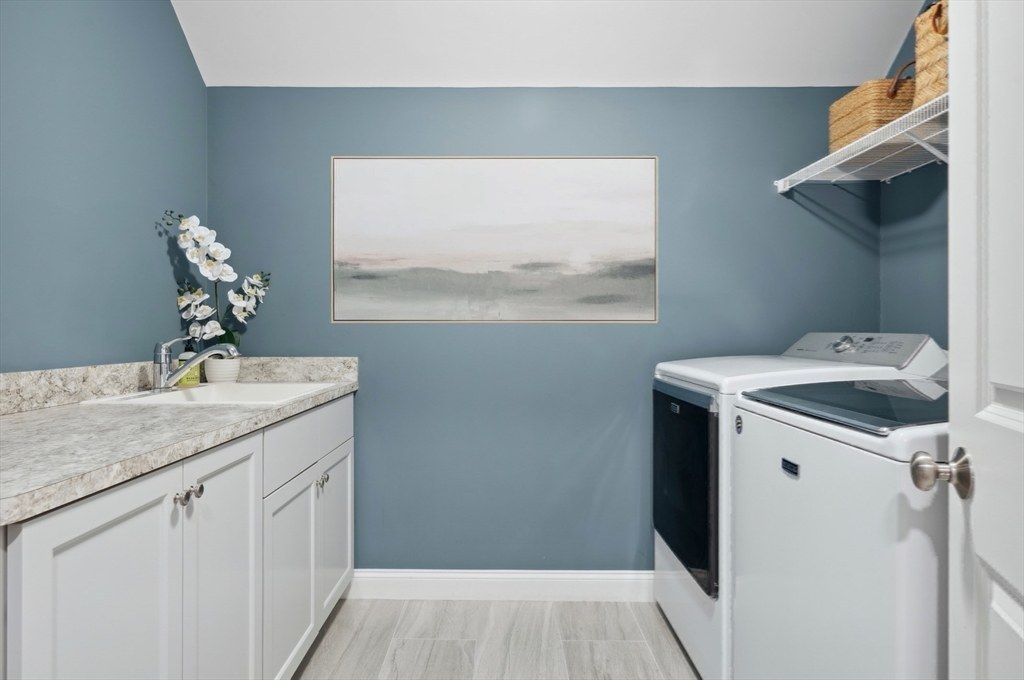 11 Summit Pointe Drive Holliston, MA 01746 - Photo 28 of 42