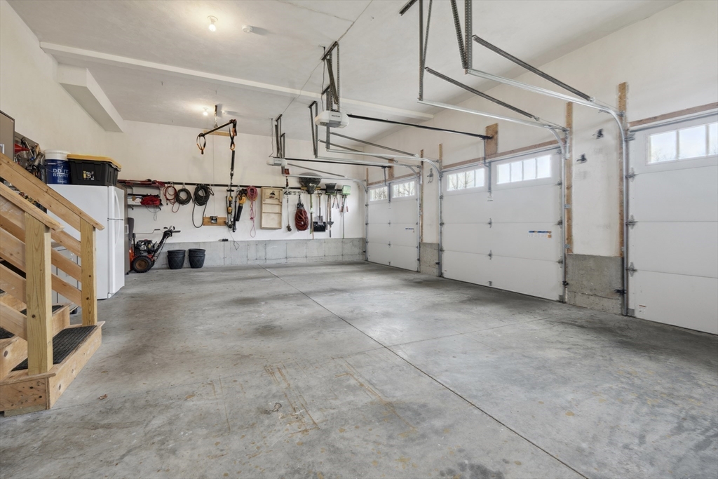 11 Summit Pointe Drive Holliston, MA 01746 - Photo 39 of 42