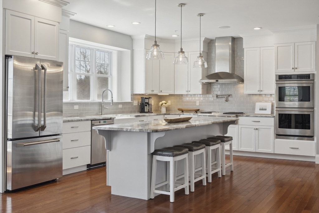 11 Summit Pointe Drive Holliston, MA 01746 - Photo 5 of 42