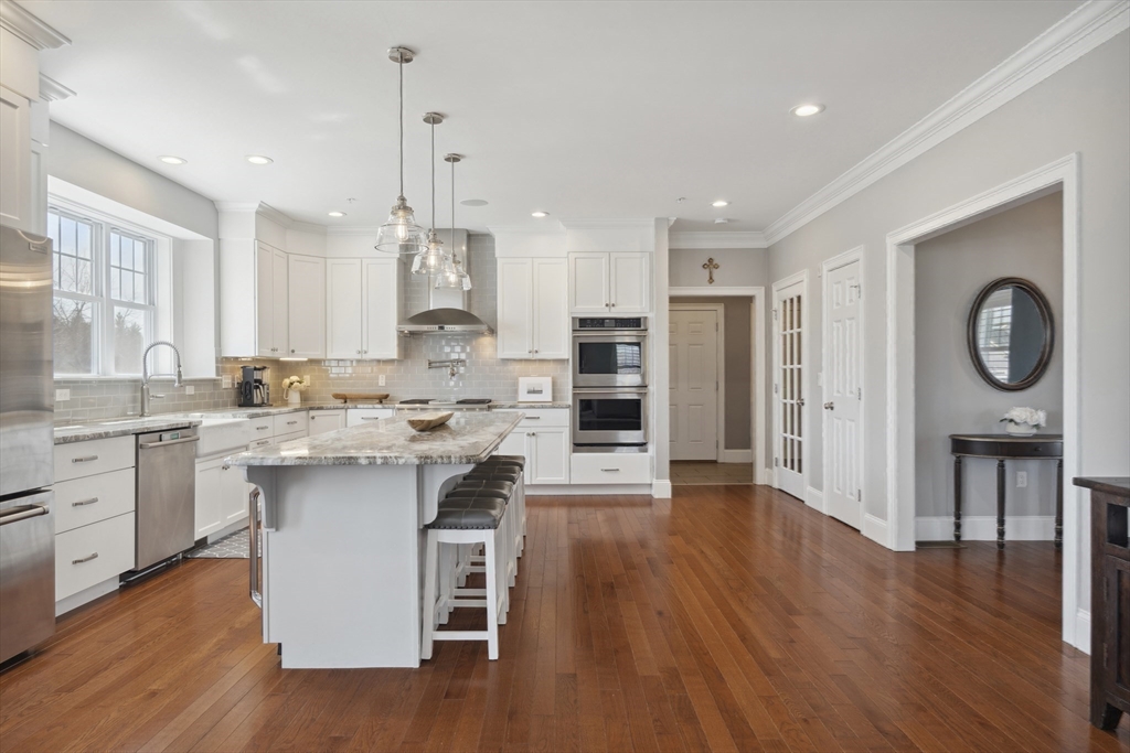 11 Summit Pointe Drive Holliston, MA 01746 - Photo 8 of 42