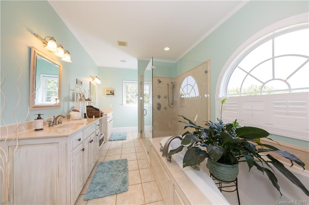 4752 Sherer Road Sharon, SC 29742 - Photo 9 of 24