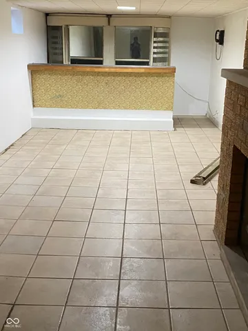 $895 | 5358 Winthrop Avenue, Indianapolis, IN 46220