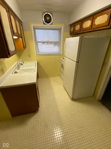 $895 | 5358 Winthrop Avenue, Indianapolis, IN 46220