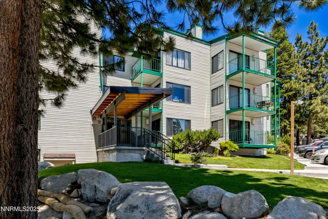 $379,000 | 313 Tramway Drive, Unit 20, Stateline, NV 89449