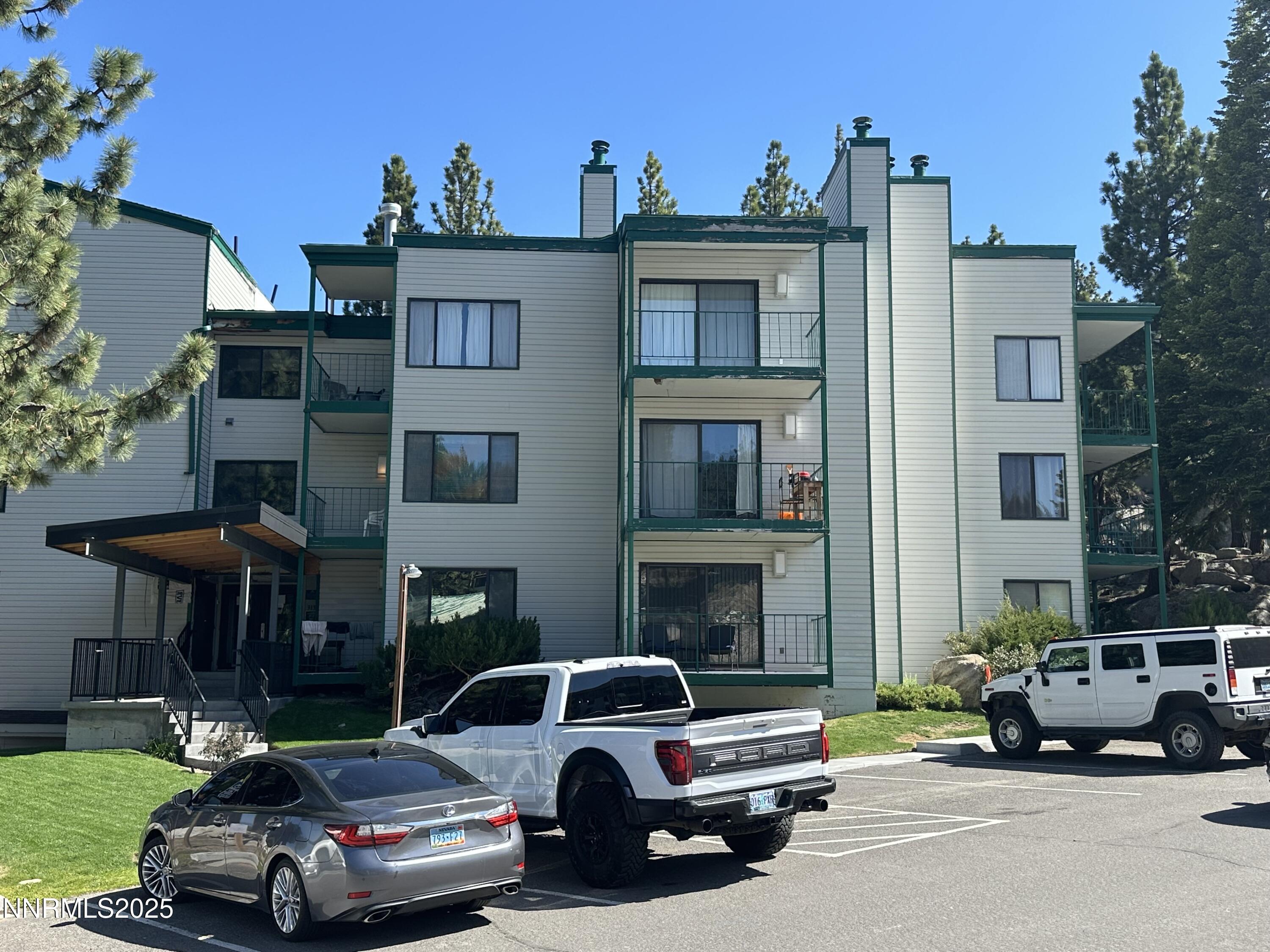 313 Tramway Drive, Unit 20 Stateline, NV 89449 - Photo 15 of 33 IMG_7871