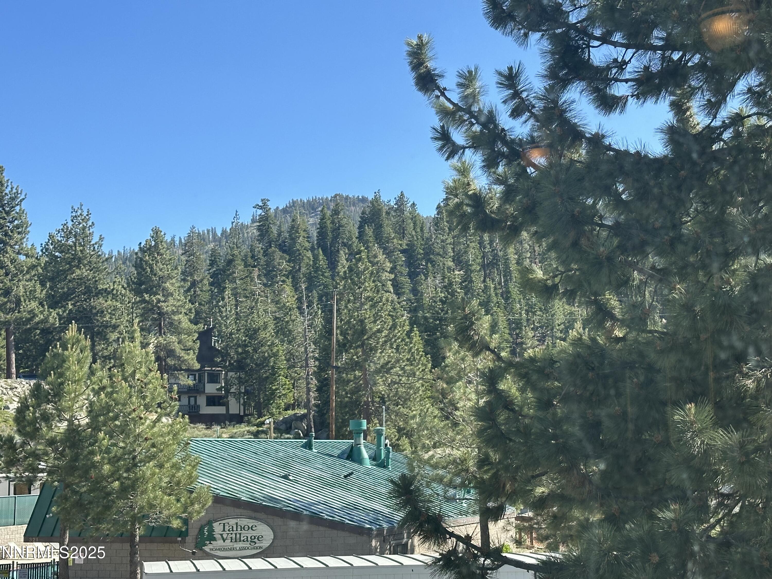 313 Tramway Drive, Unit 20 Stateline, NV 89449 - Photo 8 of 33 IMG_7848