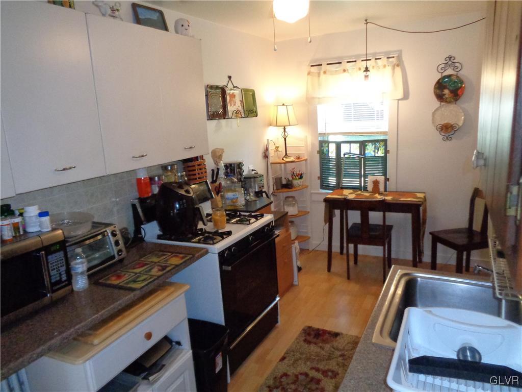 34 South Front Street Coplay, PA 18037 - Photo 23 of 34 Apartment kichen