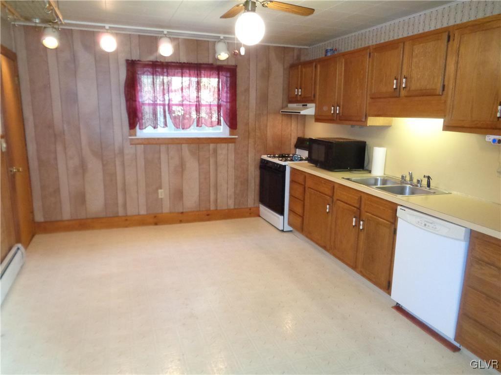 34 South Front Street Coplay, PA 18037 - Photo 6 of 34 Gallery Image 6