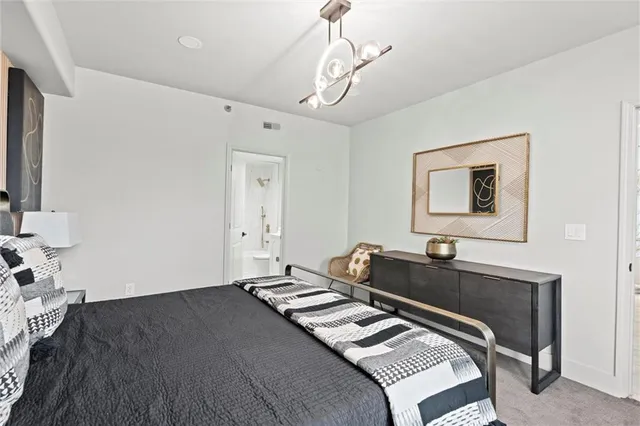 $450,000 | 600 Admiral Boulevard, Unit 403, Kansas City, MO 64106