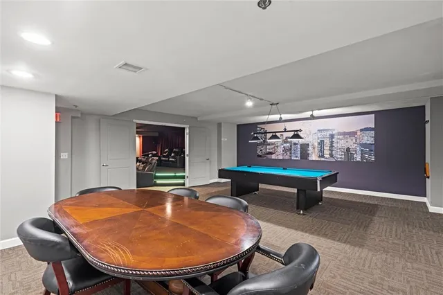 $450,000 | 600 Admiral Boulevard, Unit 403, Kansas City, MO 64106