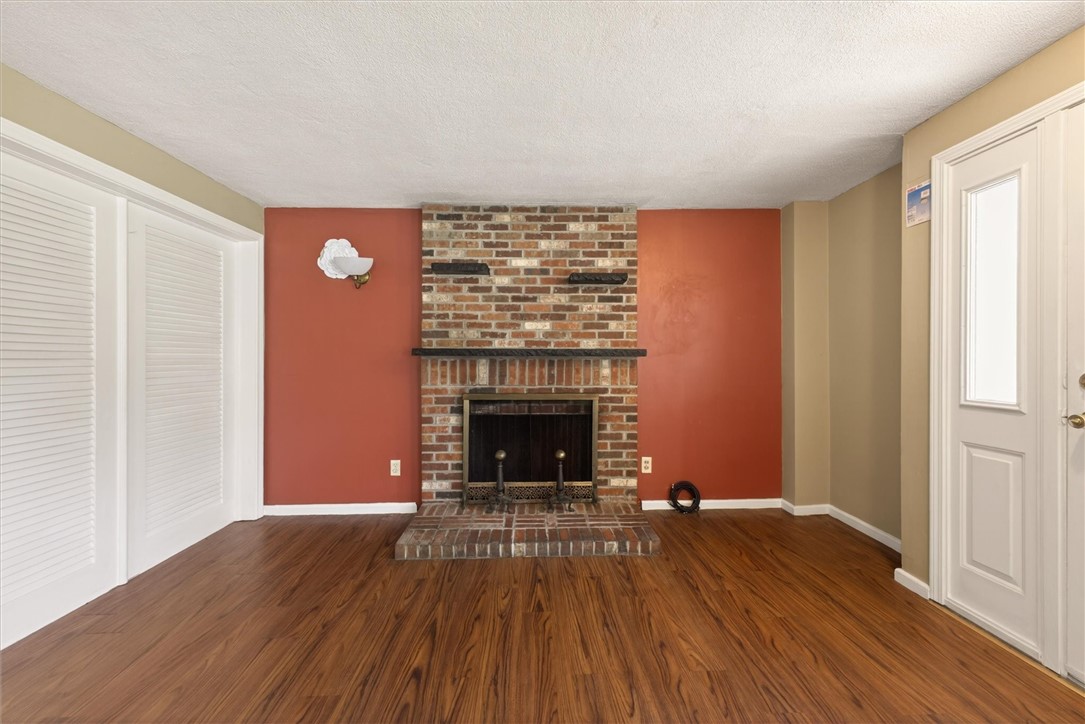 3000 English Road Greece, NY 14626 - Photo 12 of 36