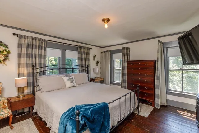 $414,900 | 8 High Street, Ashburnham, MA 01430