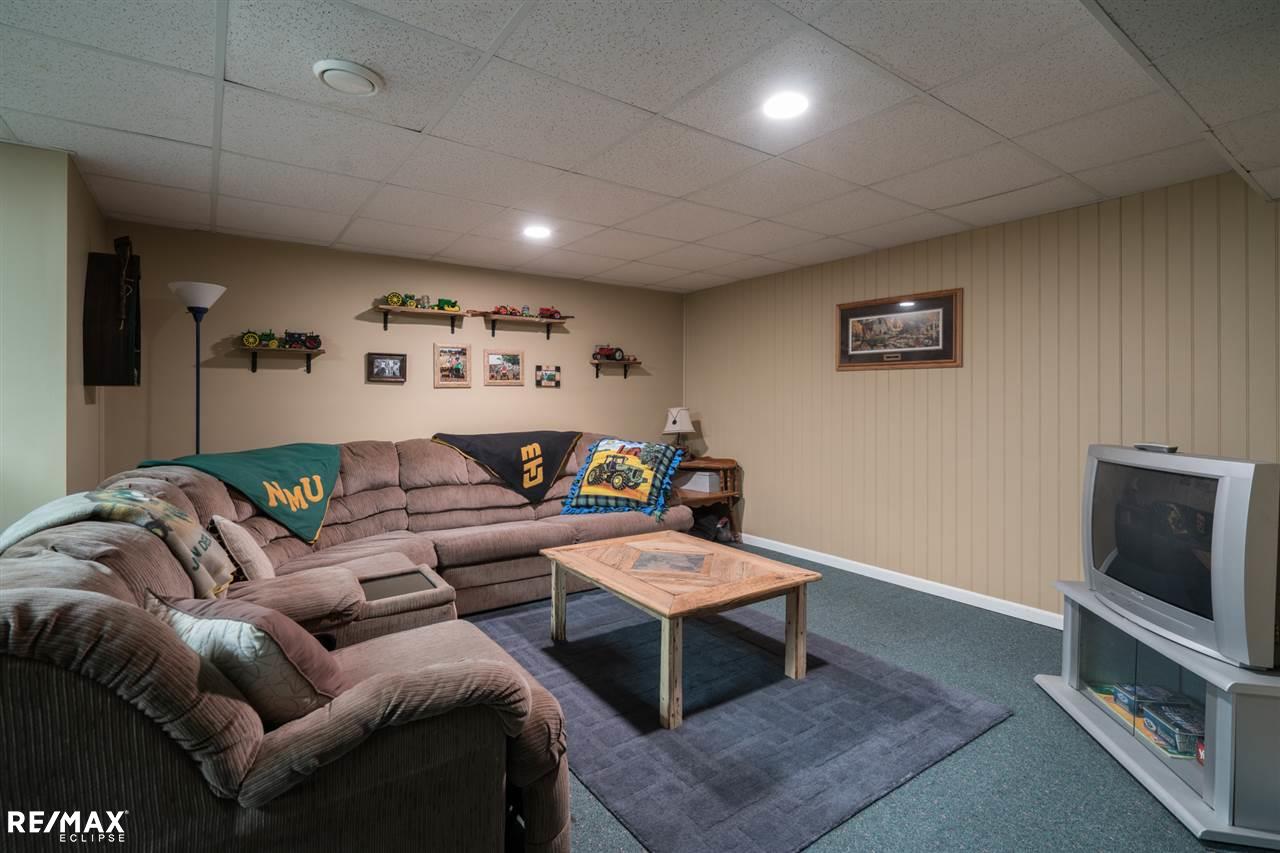 66154 Romeo Plank Road Ray, MI 48096 - Photo 24 of 29
