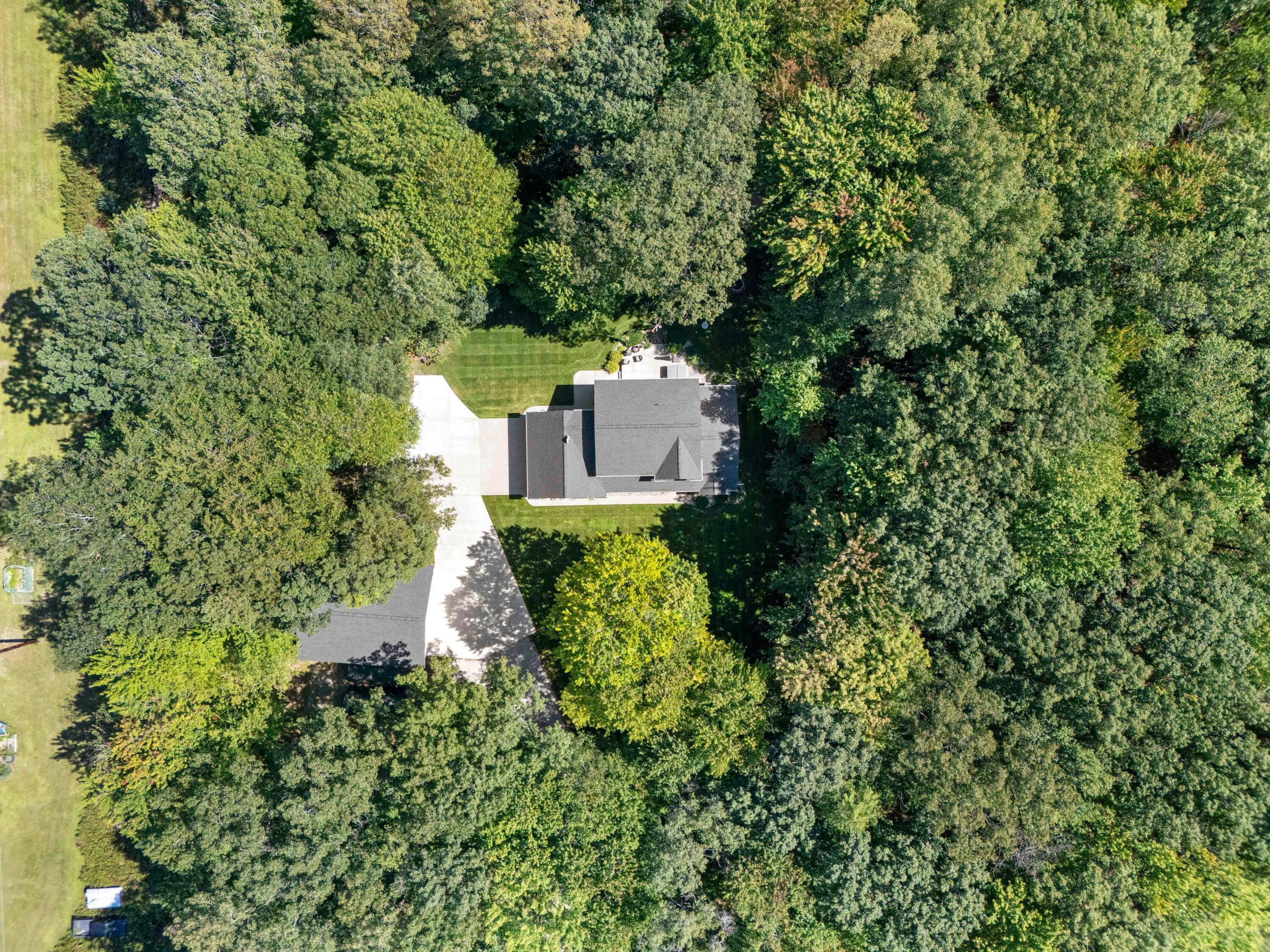 4900 Redwood Road Roscommon, MI 48653 - Photo 11 of 59 Gallery Image 11
