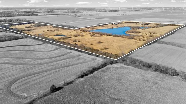 $315,000 | 2861 Highway 54, Moran, KS 66755