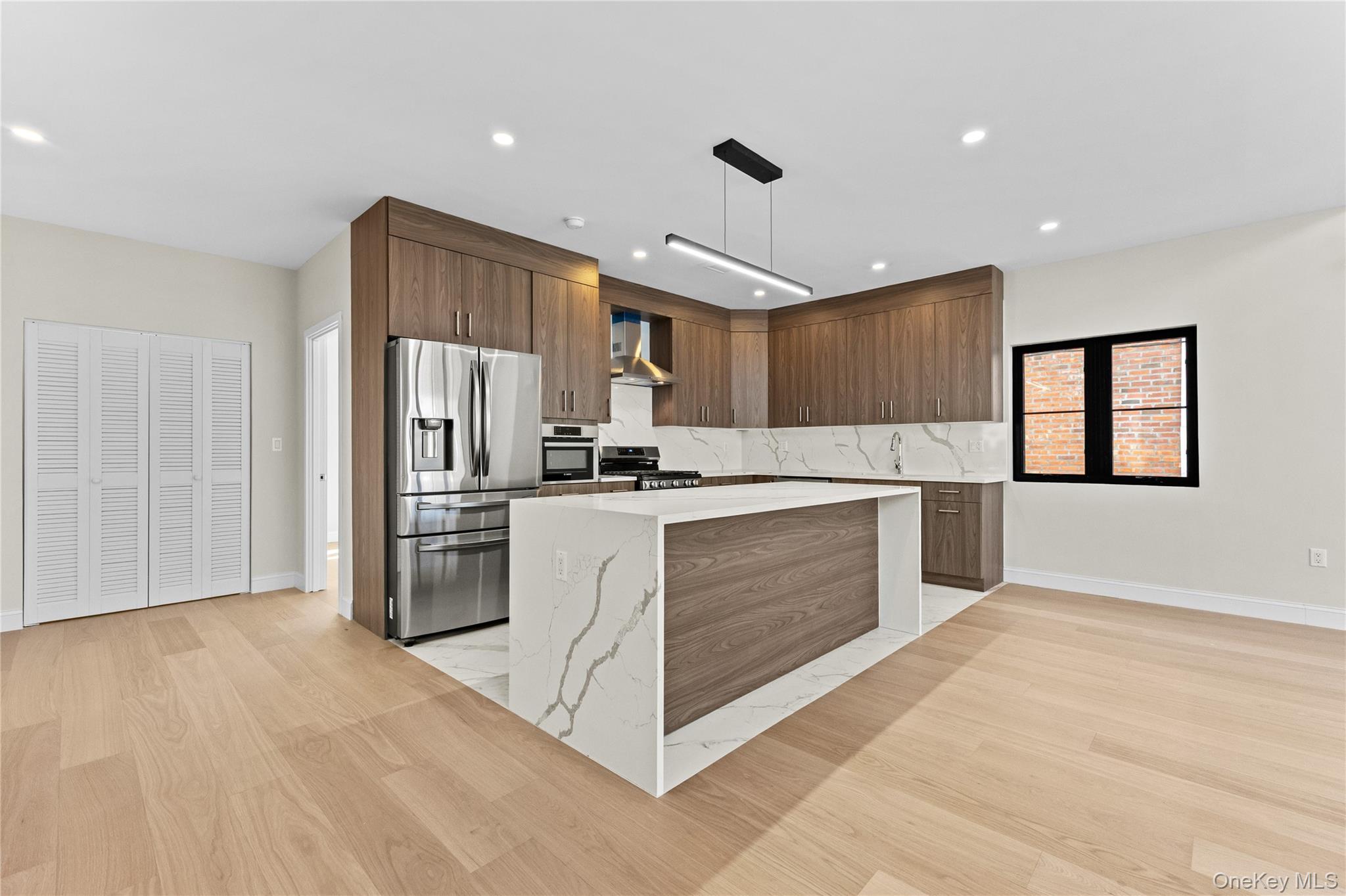 75-31 175th Street Queens, NY 11366 - Photo 13 of 48