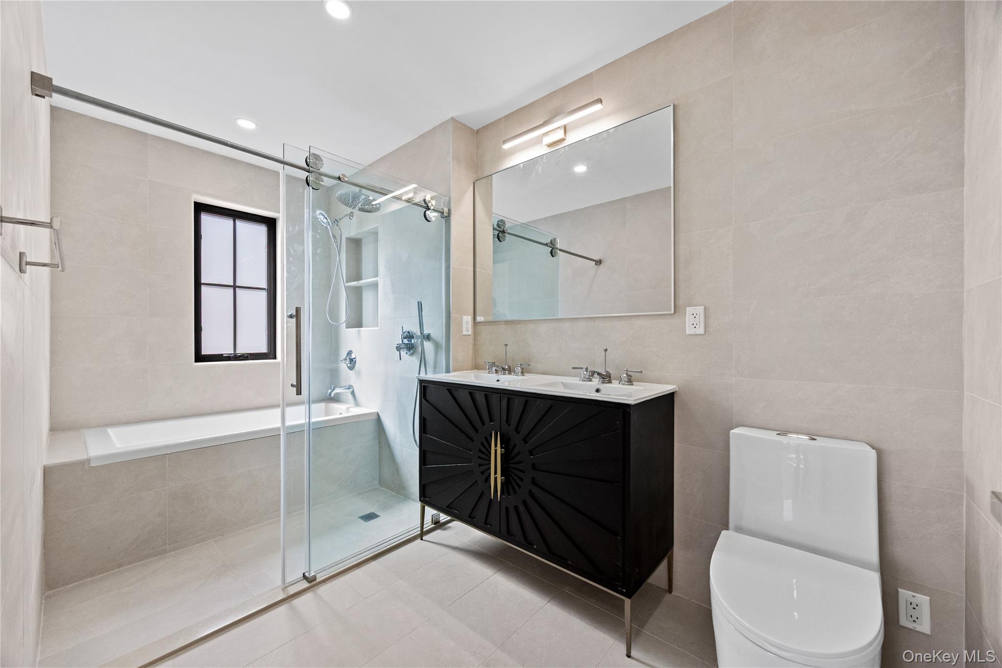 75-31 175th Street Queens, NY 11366 - Photo 29 of 48
