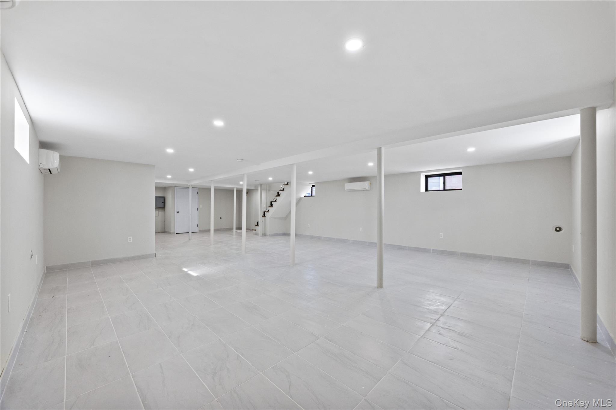 75-31 175th Street Queens, NY 11366 - Photo 35 of 48