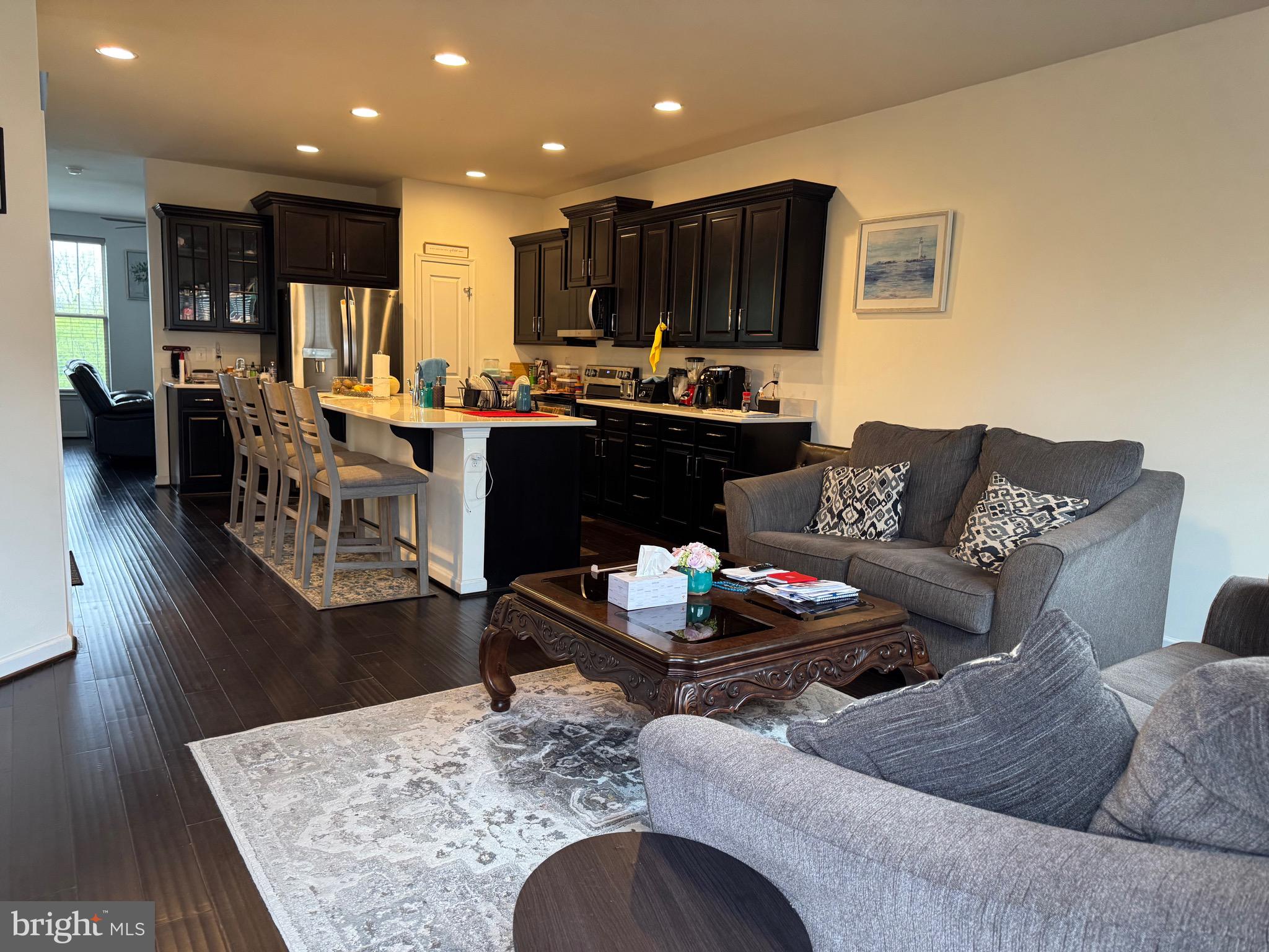 8937 Garrett Way Manassas, VA 20112 - Photo 6 of 66