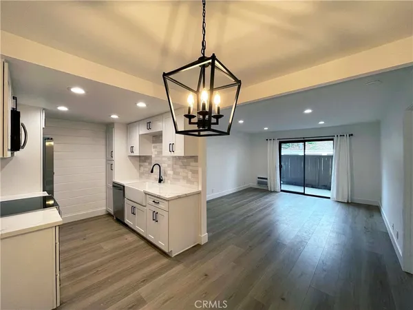 $2,400 | 20702 El Toro Road, Unit 293, Lake Forest, CA 92630