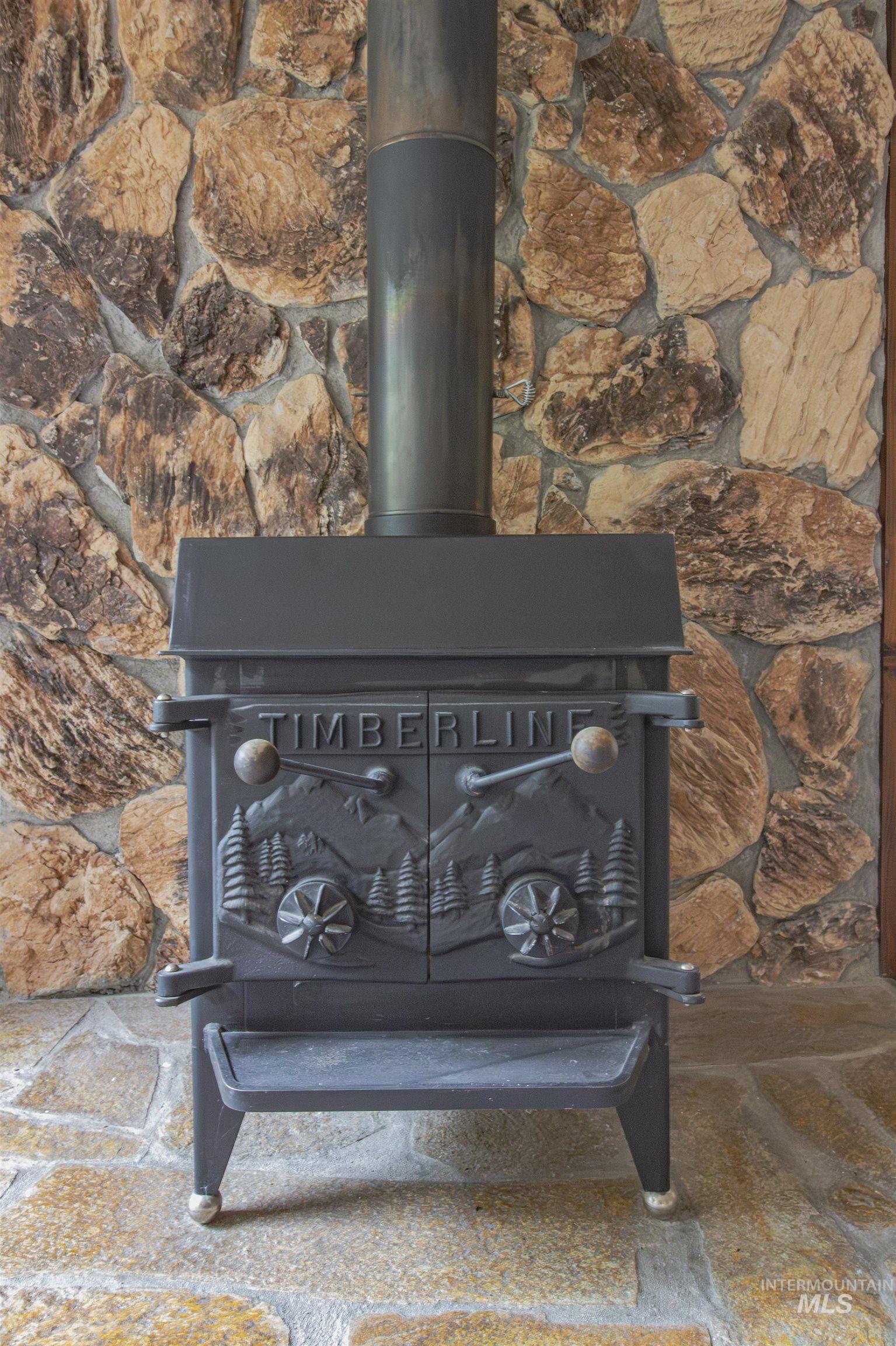 2465 Center Avenue Payette, ID 83661 - Photo 7 of 39 Detailed view of a wood stove