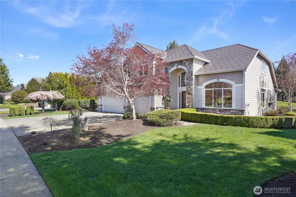 $1,075,000 | 6036 Troon Lane Southeast, Olympia, WA 98501