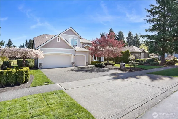 $1,075,000 | 6036 Troon Lane Southeast, Olympia, WA 98501