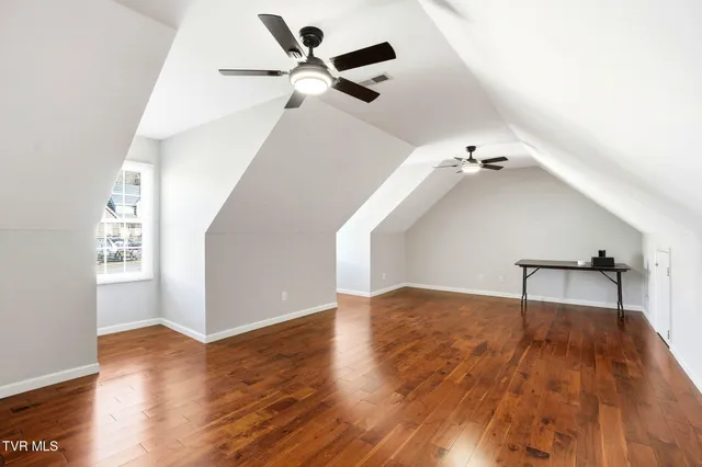 $589,900 | 3914 Leaf Point, Kingsport, TN 37663