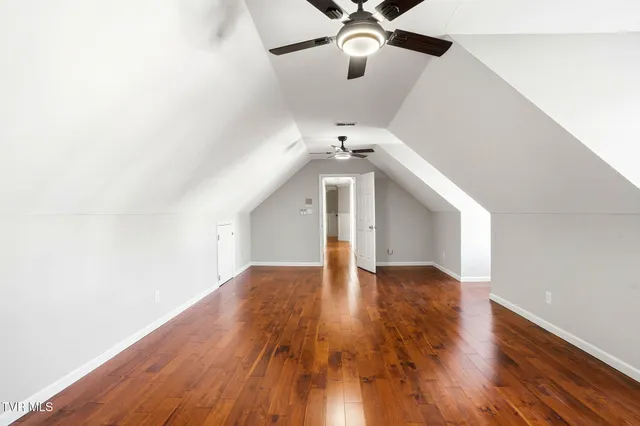 $589,900 | 3914 Leaf Point, Kingsport, TN 37663